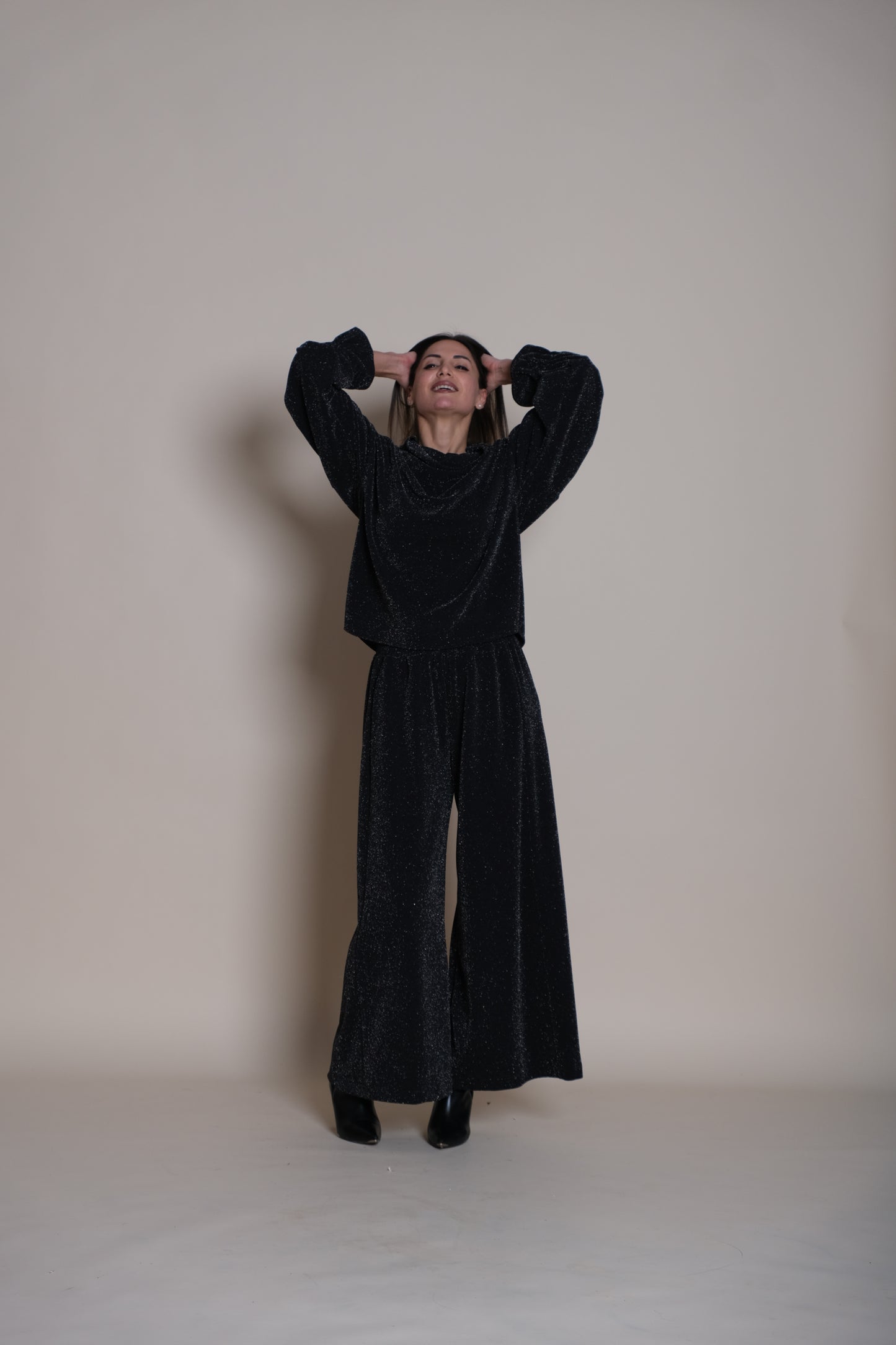 Lumina Anorak Black