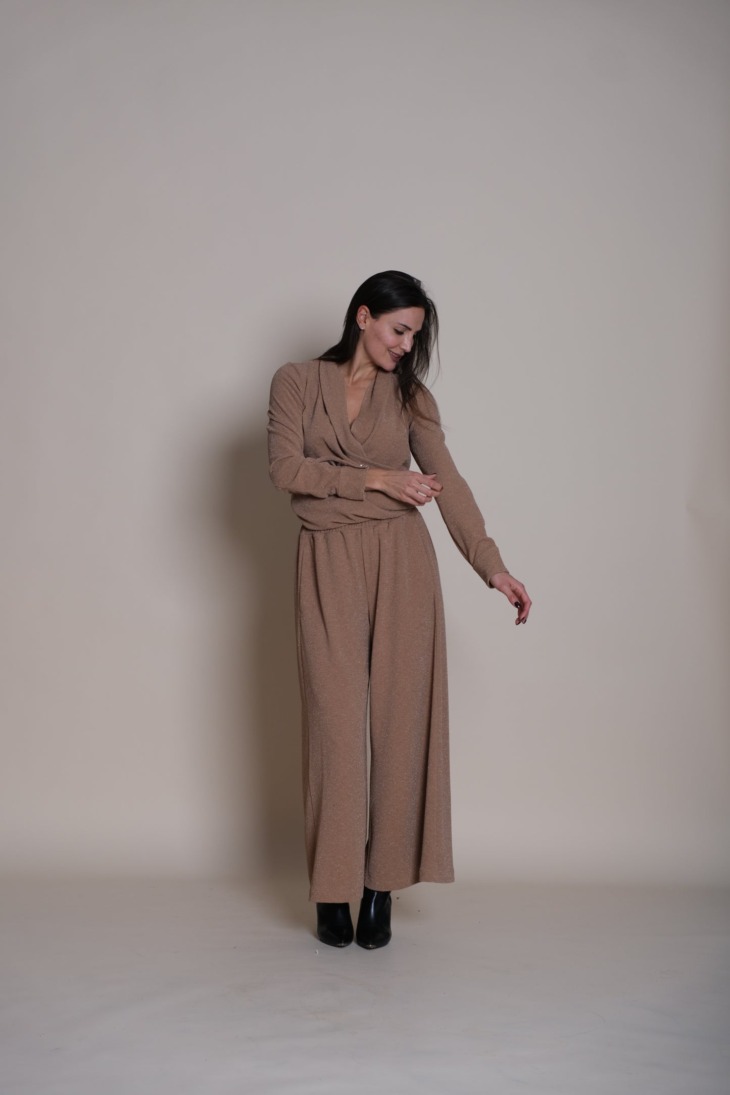 Lumina Hug Beige