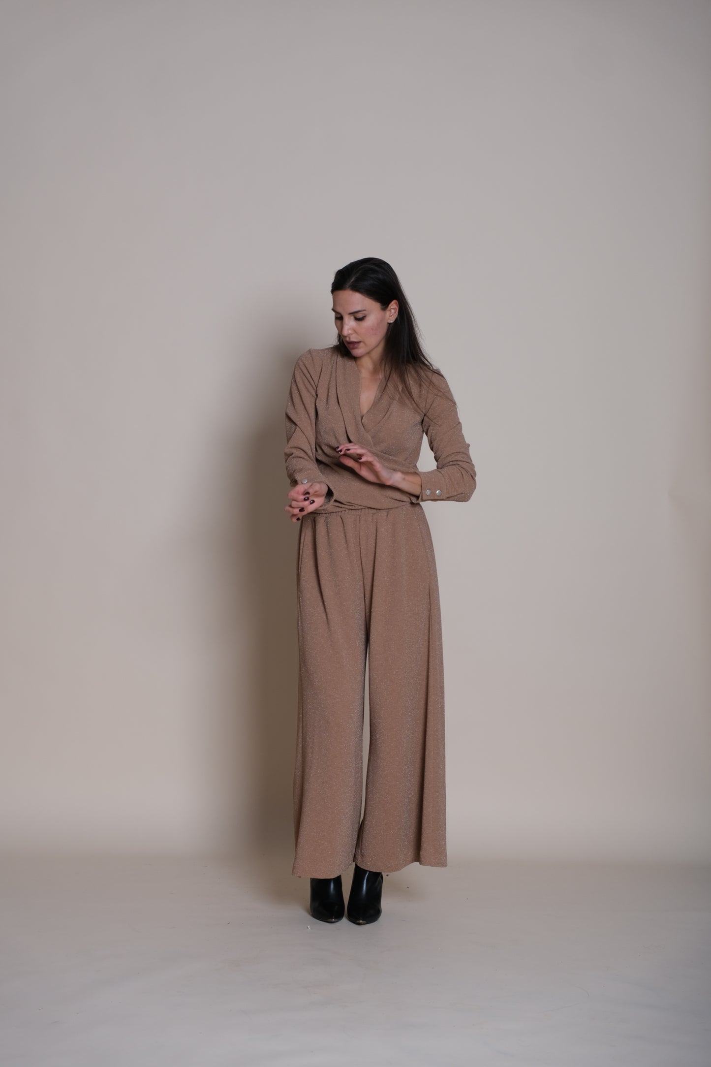 Lumina Hug Beige