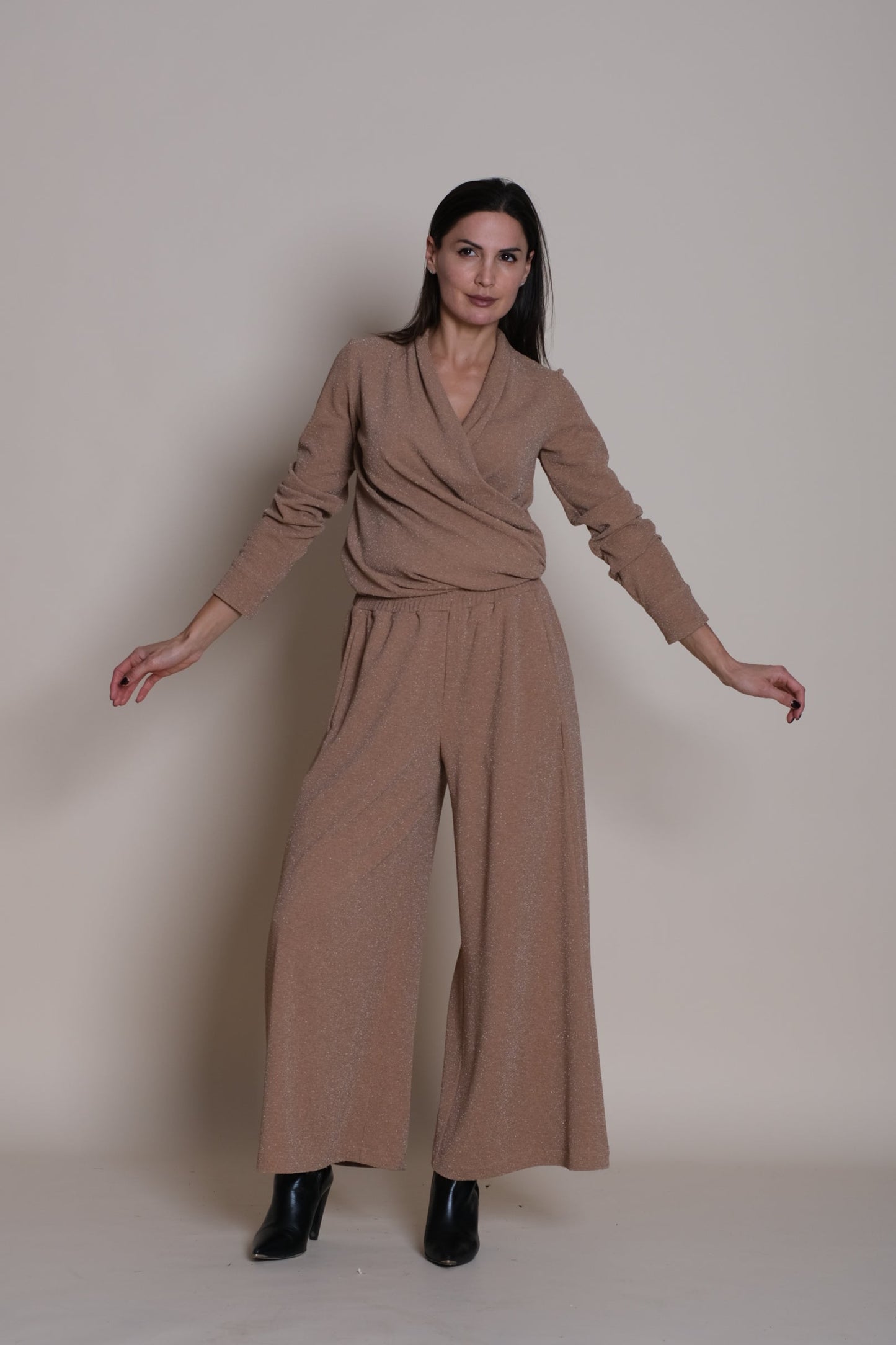 Lumina Hug Beige